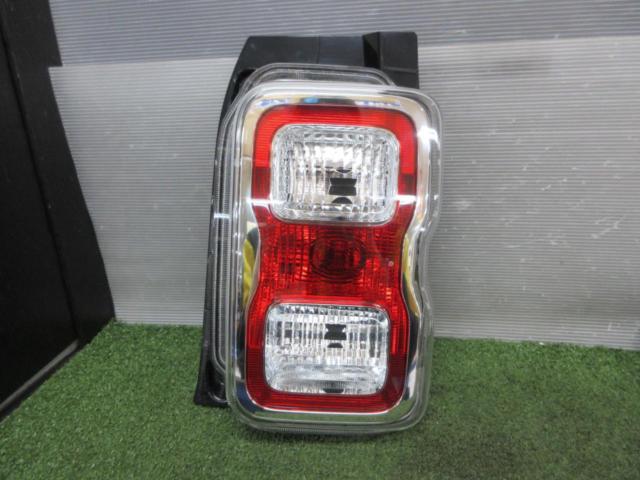 Suzuki genuine (SUZUKI)
Hustler genuine tail lens
Right and left