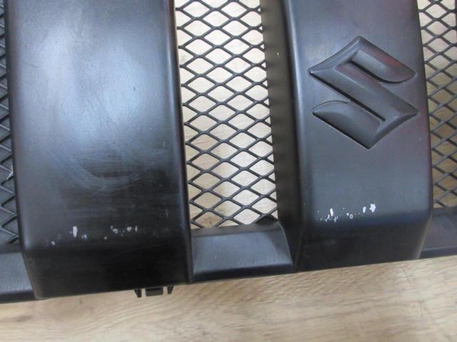 Genuine Suzuki parts
Jimny
Genuine front grille