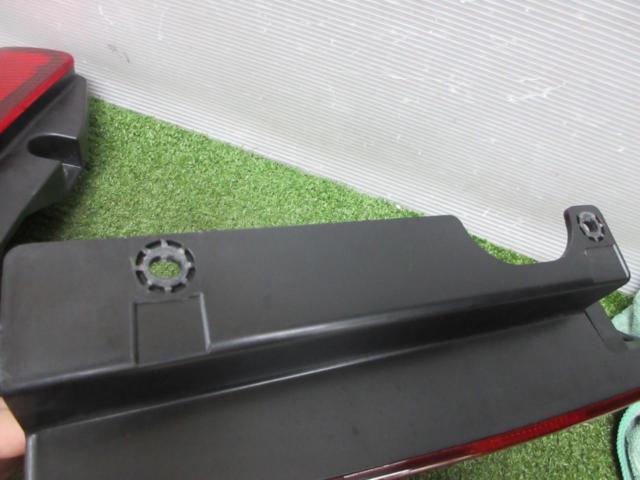 Genuine Suzuki parts
Jimny
Genuine tail lens
Right and left