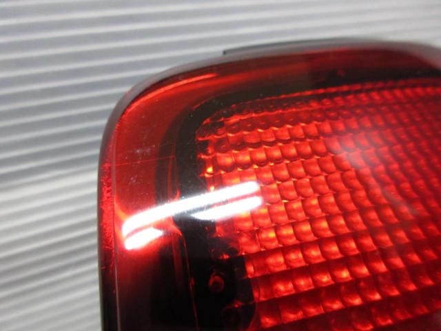 Genuine Suzuki parts
Jimny
Genuine tail lens
Right and left