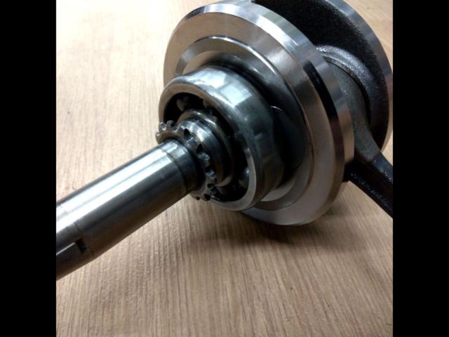 HONDA
Monkey genuine
Connecting rod +
Kitako
High-compression piston (for 50cc engines only)