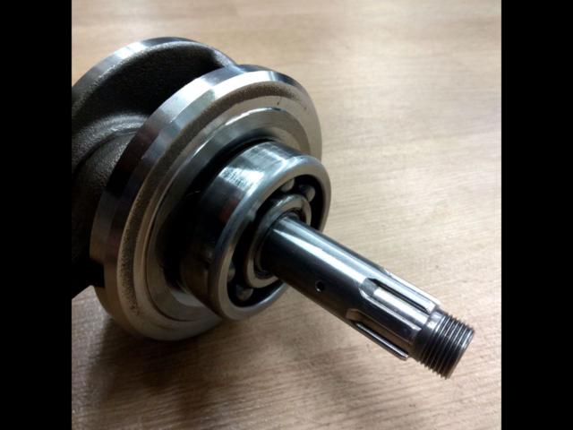 HONDA
Monkey genuine
Connecting rod +
Kitako
High-compression piston (for 50cc engines only)