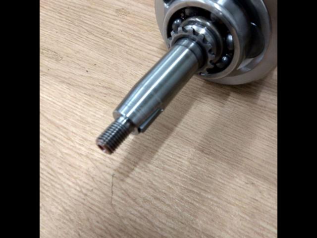 HONDA
Monkey genuine
Connecting rod +
Kitako
High-compression piston (for 50cc engines only)