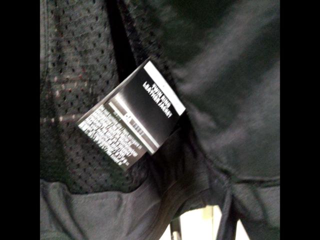 Alpinestars
MM93
Leather jacket
Marc Marquez model