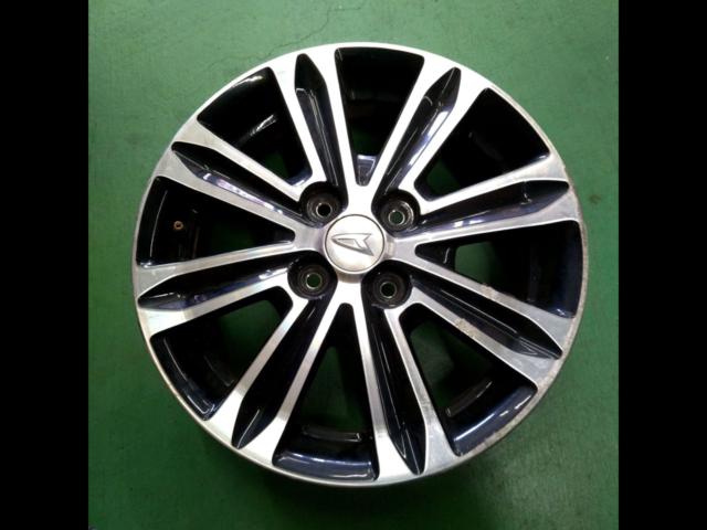 【ダイハツ純正】 タントカスタム純正ホイール(Z04192)