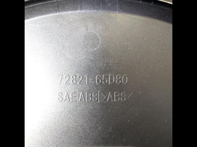 SUZUKI JB64W ジムニー純正 スペアタイヤカバー&ブラケット (Z04204)