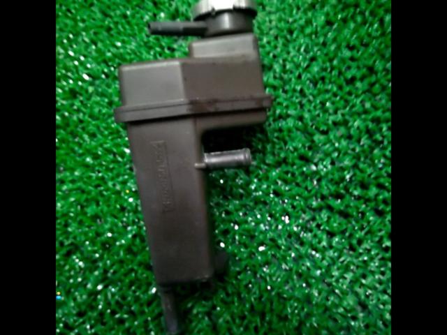 Mazda genuine FD3S
RX-7
Genuine
Air Separate Tank