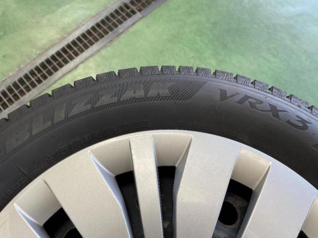 Genuine Suzuki parts
Swift genuine
Steel cap included + BRIDGESTONE VRX3
175 / 65R15
2024
Four