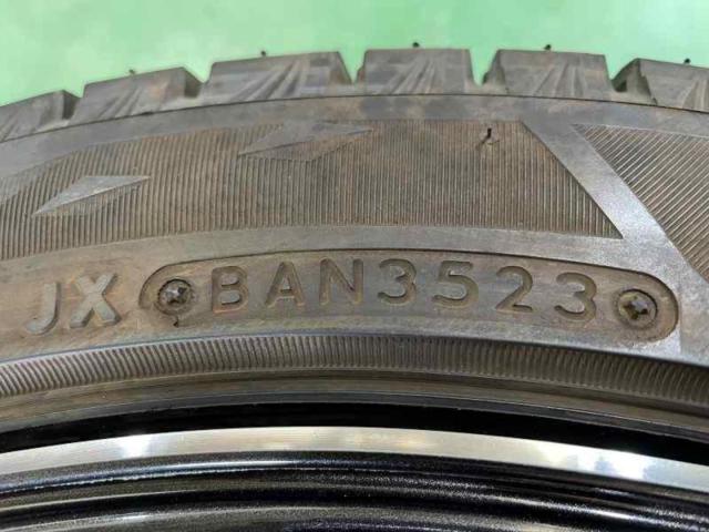 HOT
STUFF
CROSS
SPEED
HYPER
EDITION
RS9 +
BRIDGESTONE (Bridgestone) BLIZZAK
VRX3
245 / 40R18
Plenty of grooves! WRX
sti