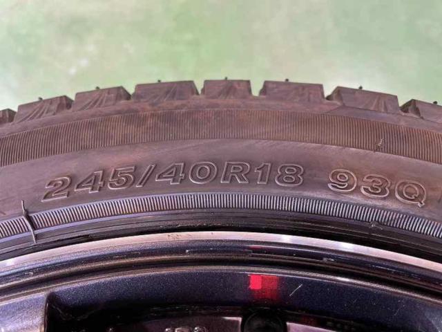 HOT
STUFF
CROSS
SPEED
HYPER
EDITION
RS9 +
BRIDGESTONE (Bridgestone) BLIZZAK
VRX3
245 / 40R18
Plenty of grooves! WRX
sti