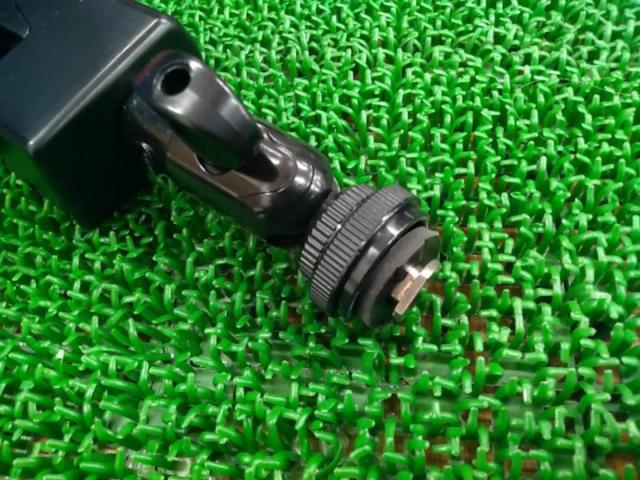 ALPINE
PKH-M1000SV
Headrest monitor