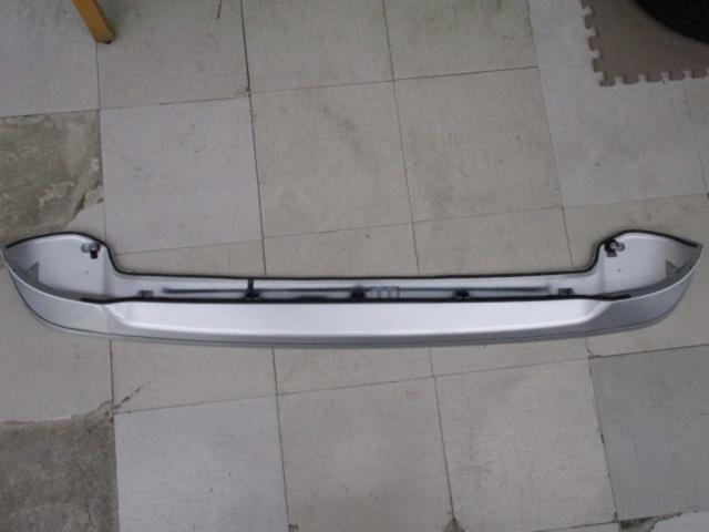Suzuki genuine
Rear spoiler
(Roof spoiler)
EVERY wagon
DA17W