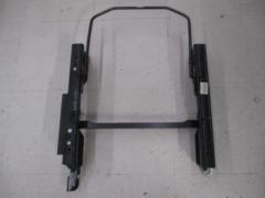 RECARO
Reclining seat rail
Legacy
BL / BP
Driver side