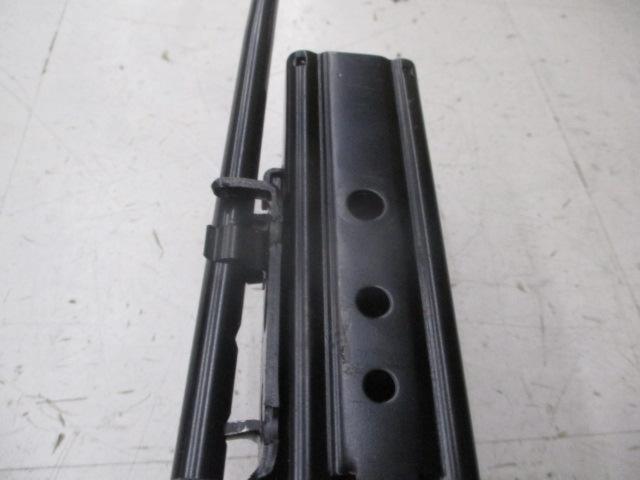 RECARO
Reclining seat rail
Legacy
BL / BP
Driver side