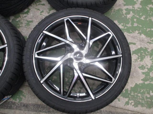 weds (Weds)
LEONIS (Leonis)
IT
+
KENDA (Kenda)
KR 20
225 / 40R18
92H