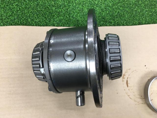 Suzuki genuine
Differential Jimny JB64W