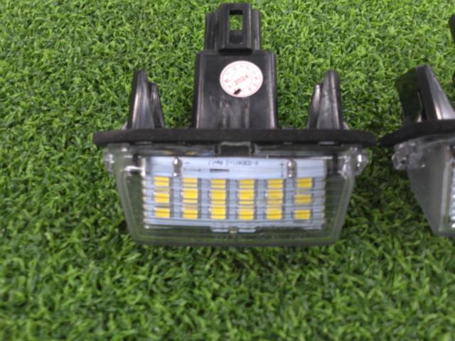 Unknown Manufacturer
Number light unit
80VOXY