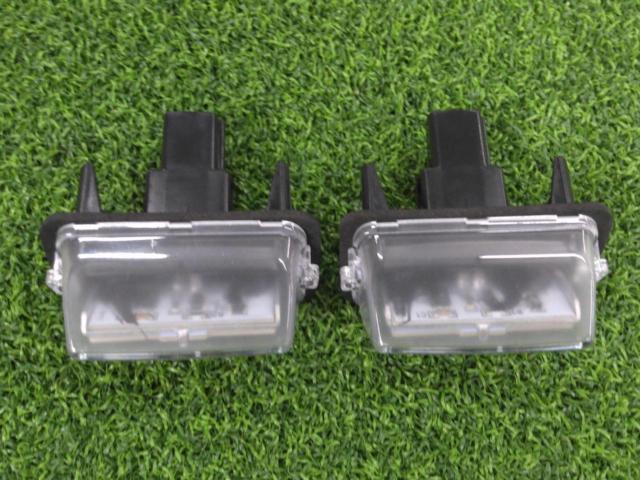 Unknown Manufacturer
Number light unit
80VOXY