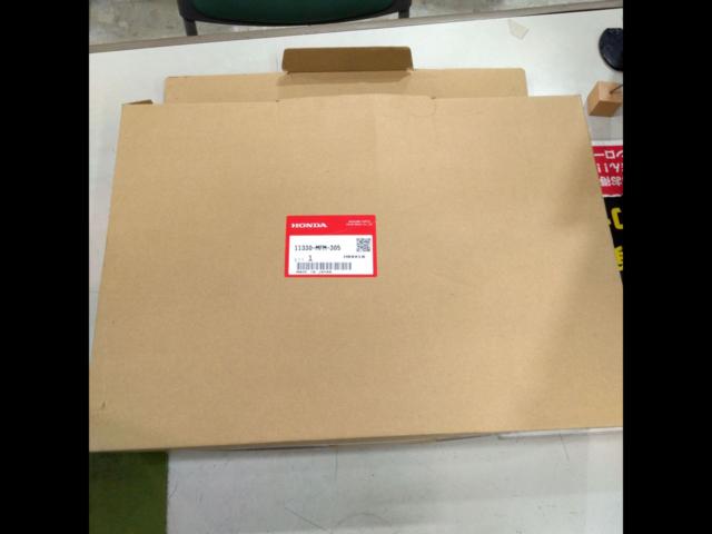 HONDA genuine
Clutch cover for CB400SF
NC42]