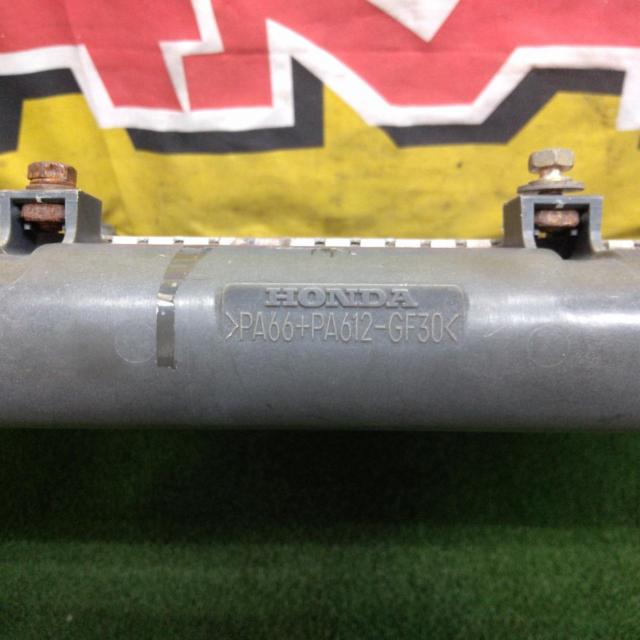 HONDA genuine
Radiator