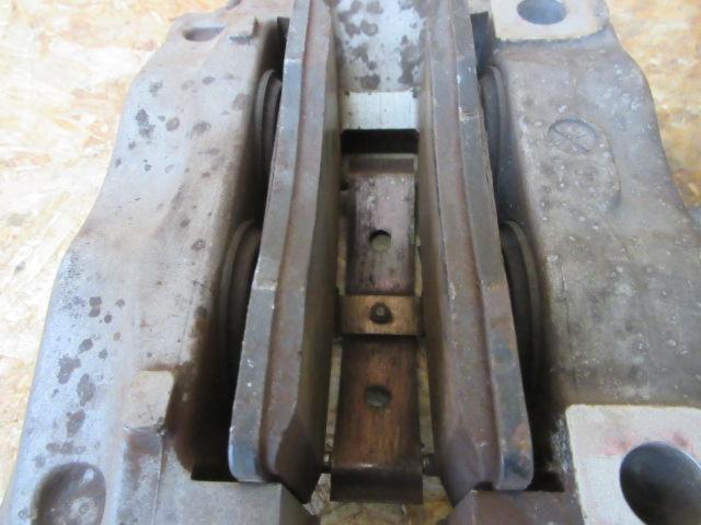 Alfa Romeo
Genuine
Front brake caliper