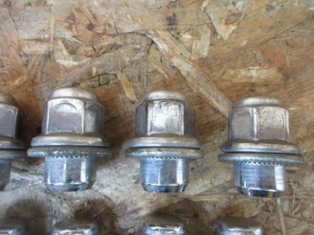 TOYOTA (Toyota) genuine
Taira-za nut