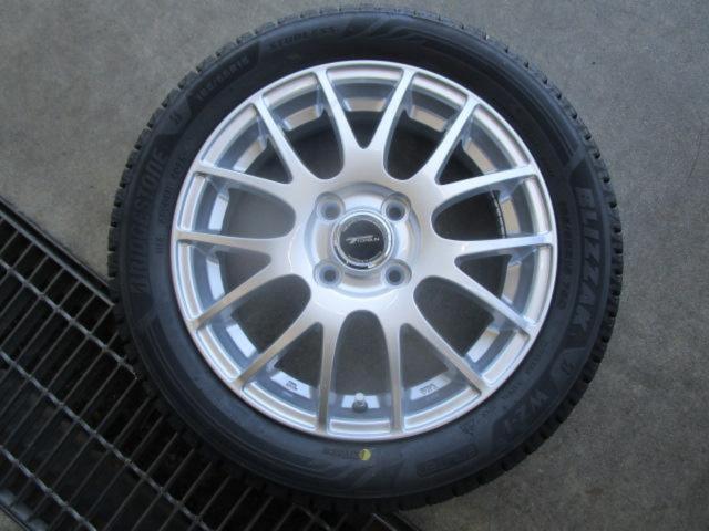 BRIDGESTONE
TOPRUN
M7
+
BRIDGESTONE
BLIZZAK
WZ-1