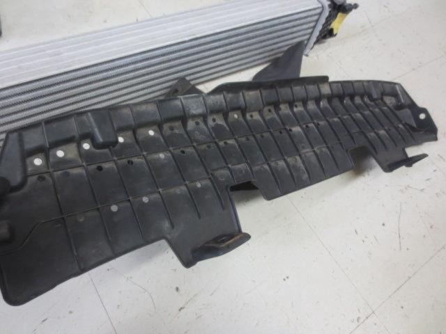 Honda genuine
Intercooler for FK7/Civic