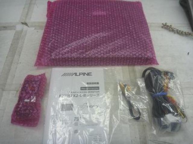 ALPINERXH12X2-L-B
Flip down monitor