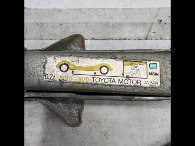 TOYOTA/トヨタ純正 パンタジャッキ