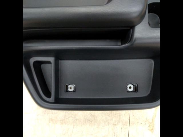 TOYOTA 200系ハイエース ワイド純正センターコンソール(58810-26220)