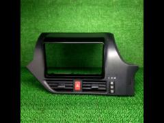 トヨタ 80系ノア・ヴォクシー純正 オーディオパネル(9インチパネル)