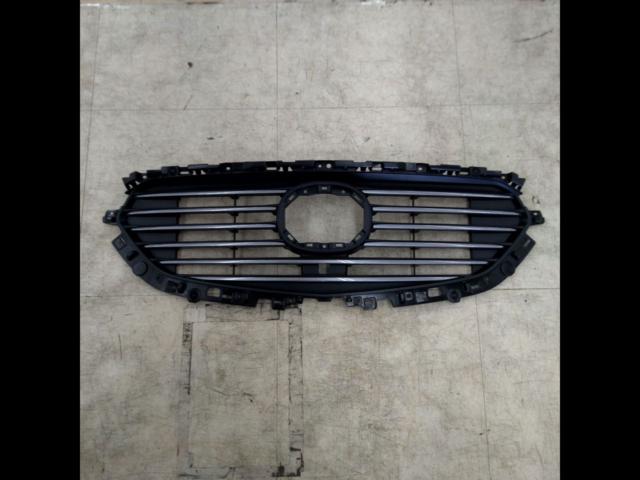 MAZDA genuine
Front grille