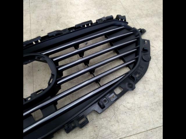 MAZDA genuine
Front grille