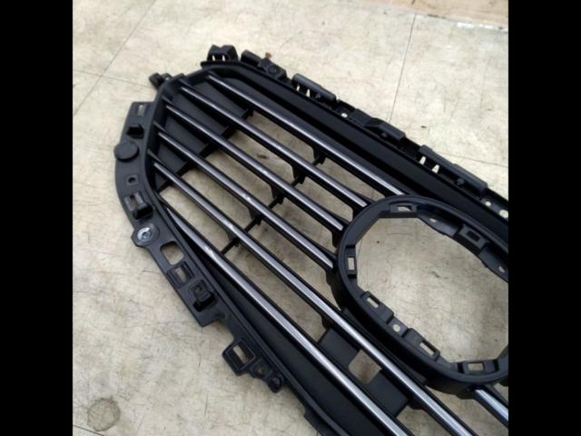 MAZDA genuine
Front grille