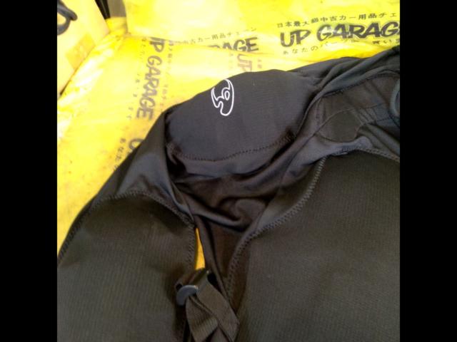 KOMINE
Armored Top Inner Wear