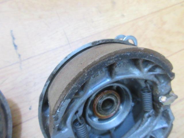 Manufacturer unknown (genuine?) 12V Monkey
Front hub