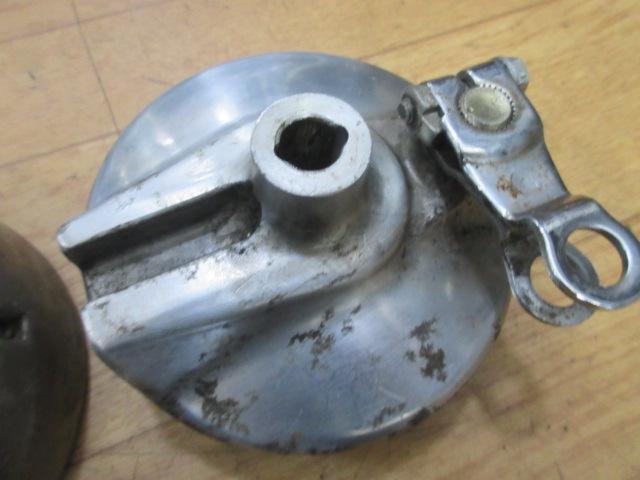 Manufacturer unknown (genuine?) 12V Monkey
Front hub