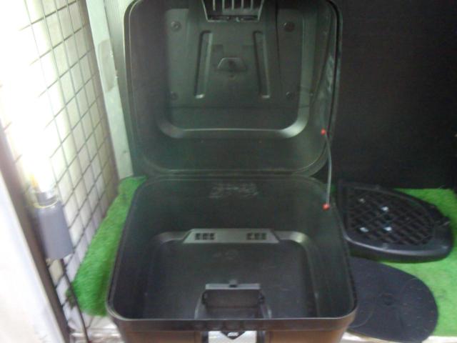 GIVI
B32NBD
BOLD
Mono lock case
Capacity 32L