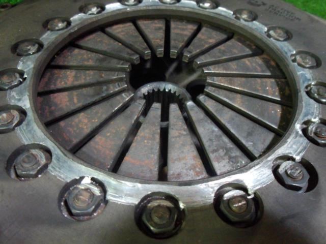 ATSBNR34/Skyline
Push
Carbon clutch
+
Clutch cover