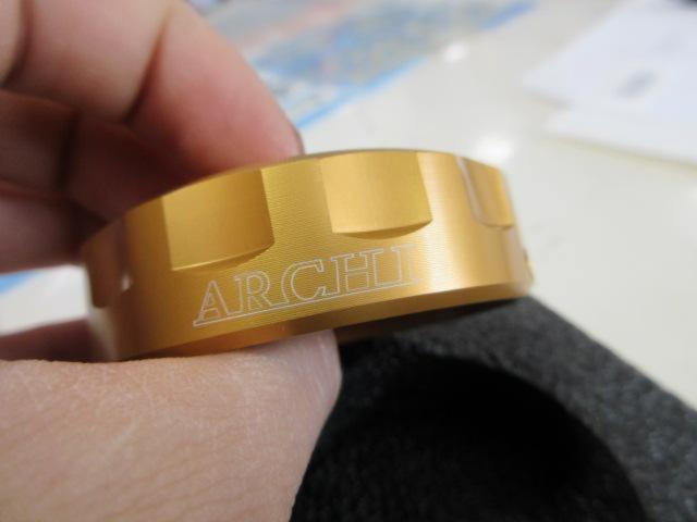 ARCHIZ900RS (up to '20)
Radiator cap cover
V2