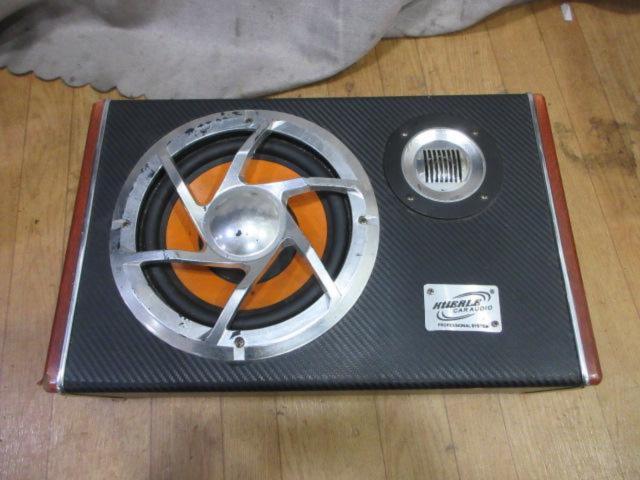 Manufacturer unknown HUERLE
CLAUDIO?
Tune up woofer
*Damaged knob.