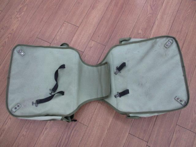 [Capacity unknown] Maker unknown
Side bag