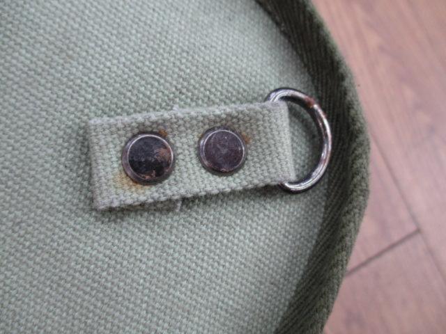 [Capacity unknown] Maker unknown
Side bag