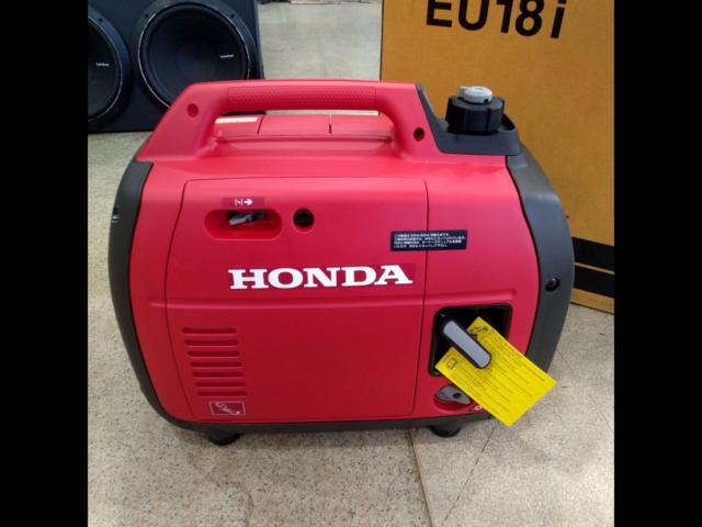 ☆未使用品!【ホンダ】正弦波 インバーター発電機[EU18i]