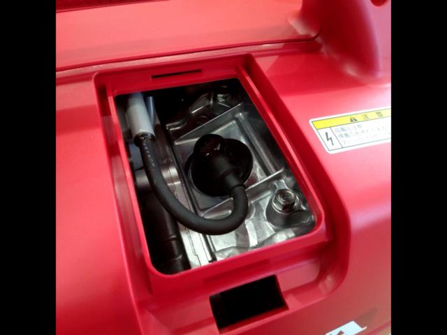 ☆未使用品!【ホンダ】正弦波 インバーター発電機[EU18i]
