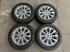 weds
GRADUAL
DS25W + BRIDGESOTNE
BLIZZAK
DM-V3
225 / 60R18
100Q

Crown Crossover exclusive size
