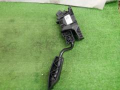 SUZUKI
Genuine accelerator pedal