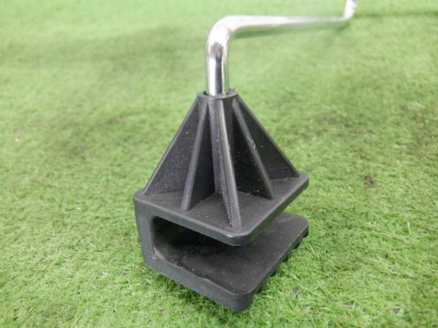 Unknown Manufacturer
Hanger hook