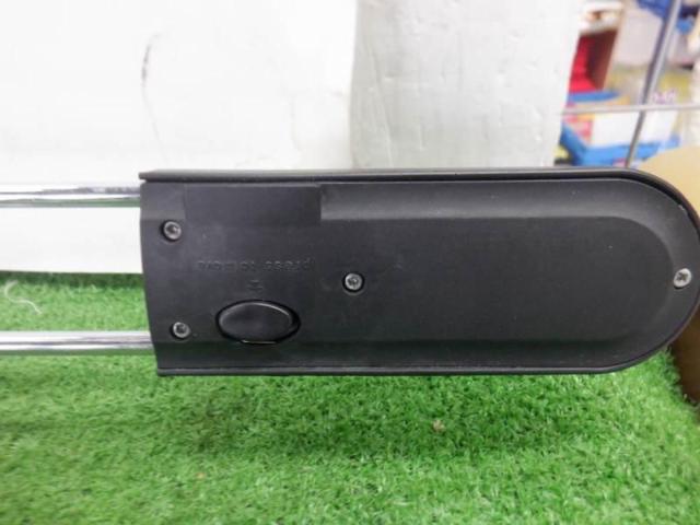 Unknown Manufacturer
Hanger hook